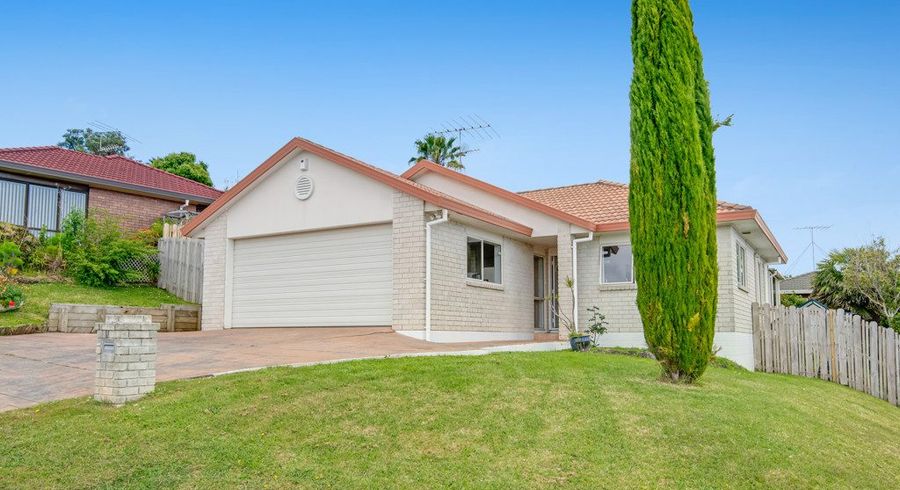  at 11 Bluebird Crescent, Unsworth Heights, Auckland
