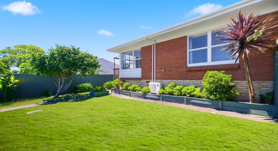  at 3/1 Becroft Drive, Forrest Hill, North Shore City, Auckland