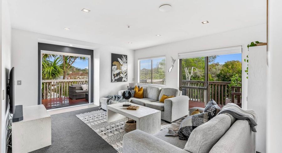  at 1/17 Glamorgan Drive, Torbay, North Shore City, Auckland