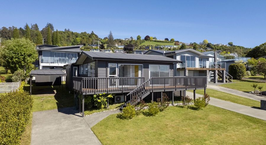  at 2/12 Isobel Street, Acacia Bay, Taupo, Waikato