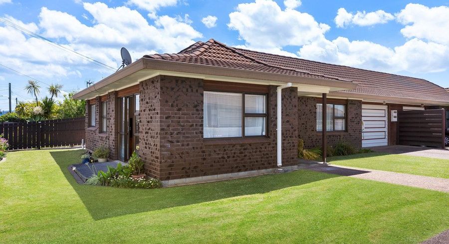  at 62 Donovan Street, Blockhouse Bay, Auckland City, Auckland