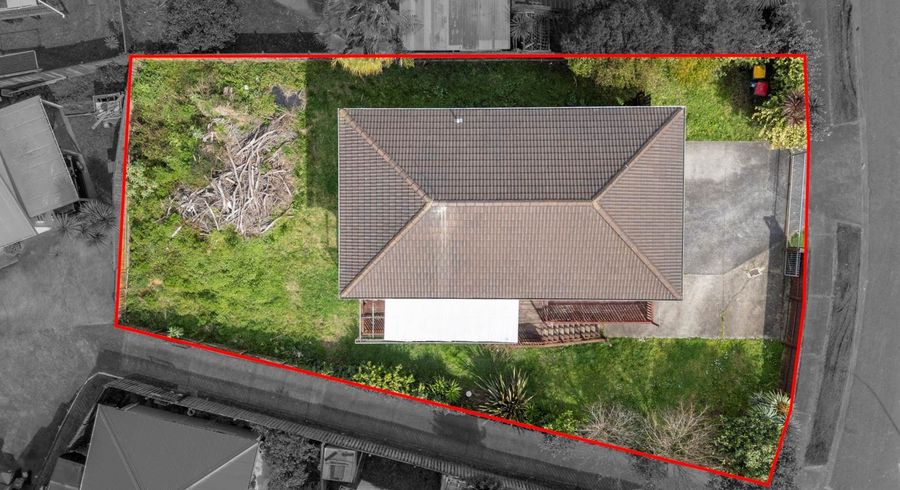  at 8 Southview Place, Wattle Downs, Auckland