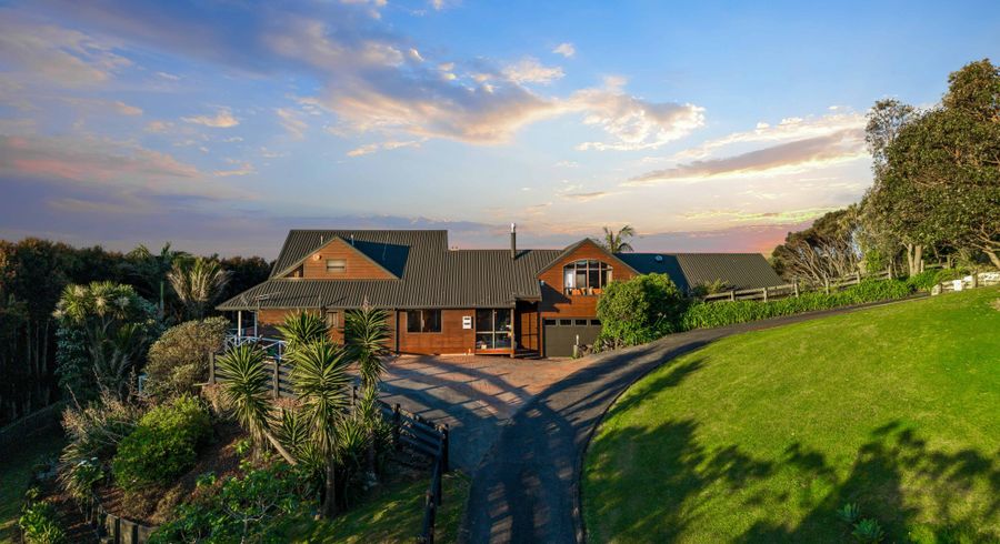  at 33 Puketaha Road, Swanson, Waitakere City, Auckland