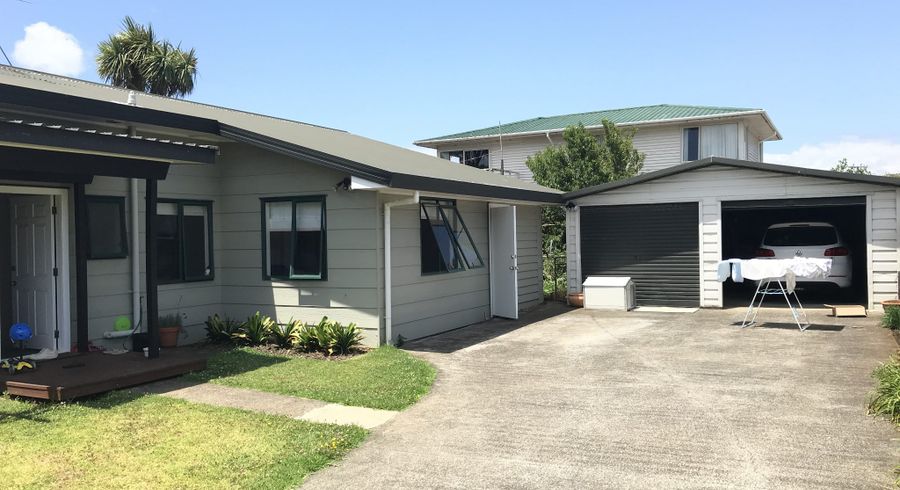  at 2/27 Hillside Road, Mount Wellington, Auckland City, Auckland