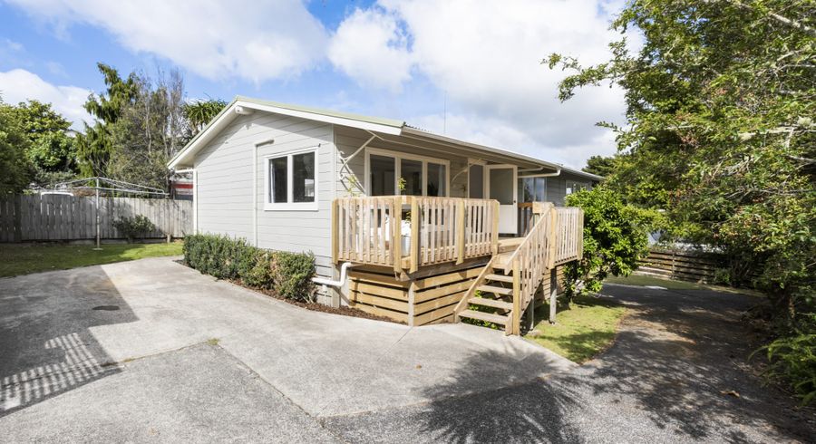  at 2/40 Salisbury Road, Birkdale, Auckland