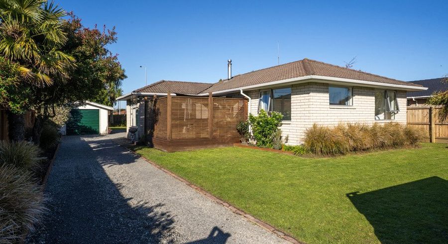  at 23 Pensacola Crescent, Broomfield, Christchurch City, Canterbury