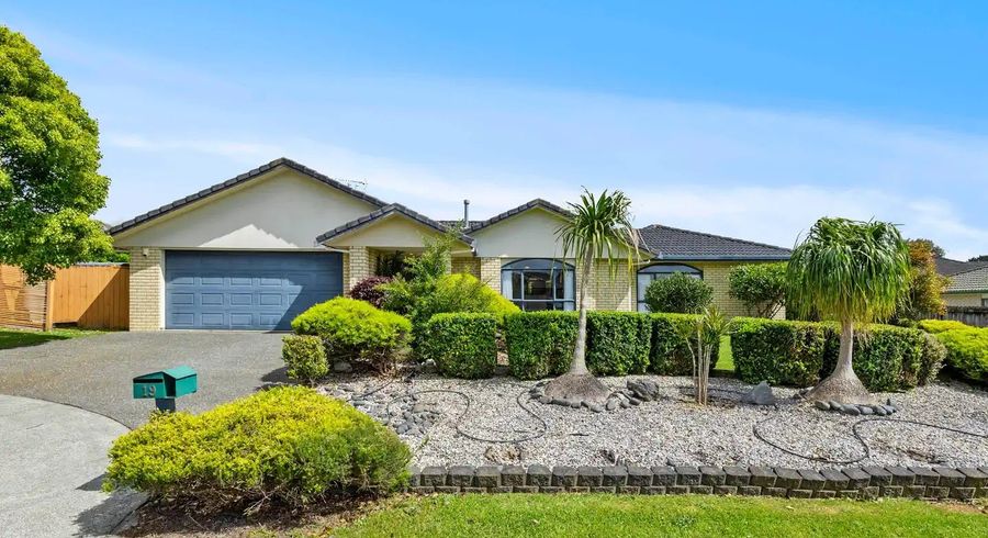  at 19 Reybert Place, Massey, Waitakere City, Auckland