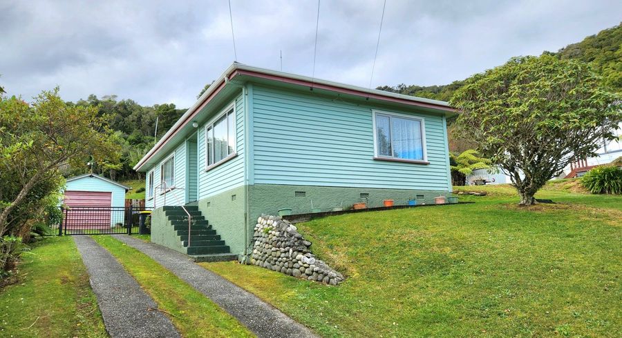  at 21 Ashmore Avenue, Cobden, Greymouth