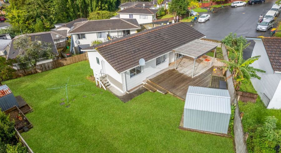  at 6 Fernhaven Place, Massey, Waitakere City, Auckland
