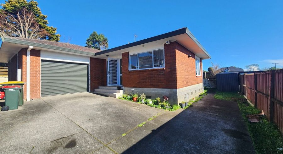  at 8B Mangarata Avenue, Papatoetoe, Manukau City, Auckland