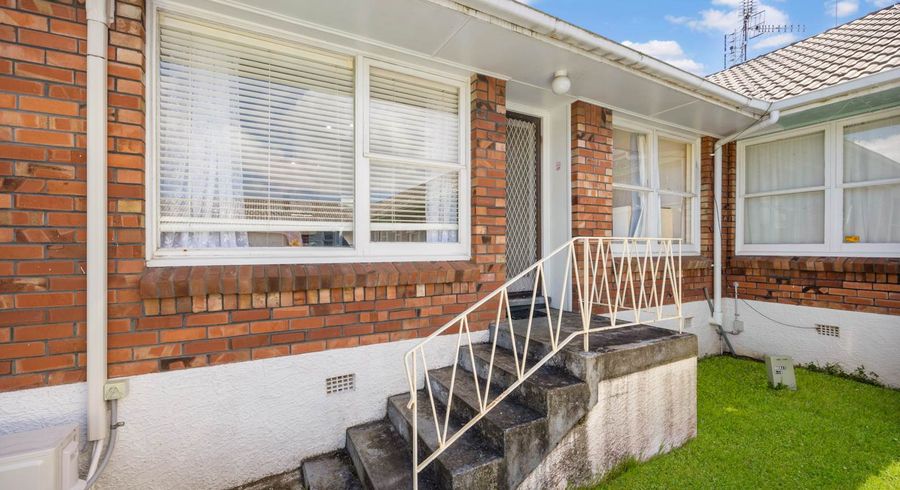  at 2/83 Symonds Street, Onehunga, Auckland