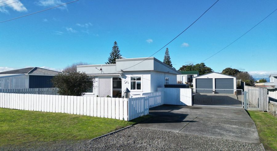  at 5 Huia Street, Foxton Beach, Horowhenua, Manawatu / Whanganui