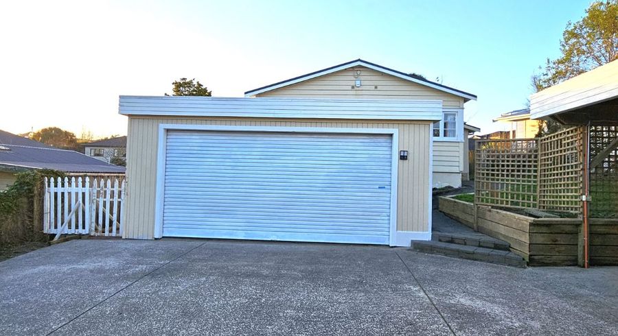  at 21 Oteha Valley Road, Northcross, North Shore City, Auckland
