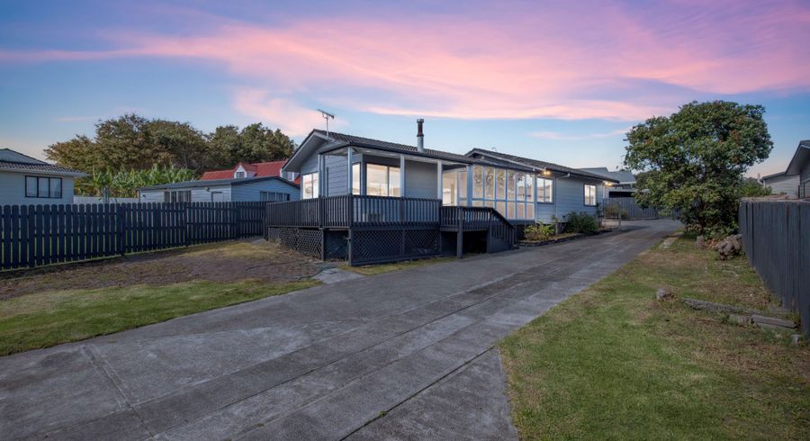  at 69 Charntay Avenue, Clover Park, Auckland