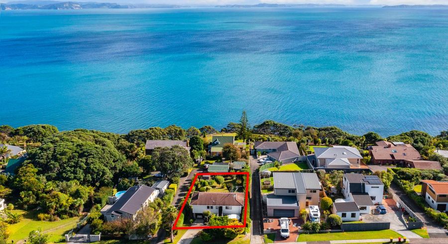  at 50 Pacific Parade, Army Bay, Whangaparaoa