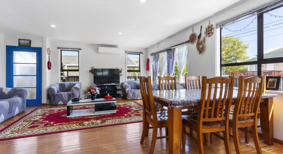  at 2/10 Fleming Street, Manurewa East, Manukau City, Auckland