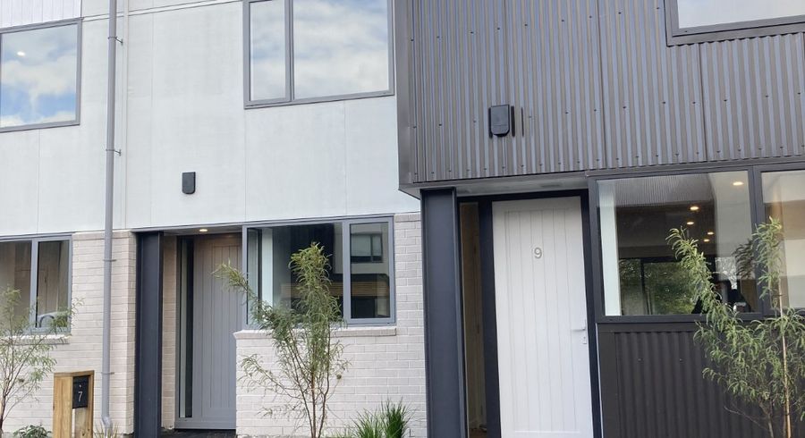  at 7 Te Ara O Te Amo Hohipene, Petone, Lower Hutt, Wellington