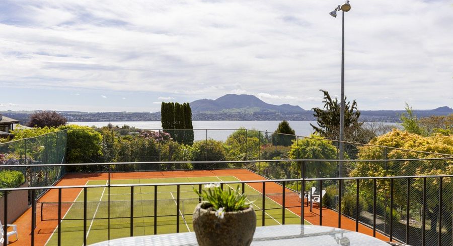  at 2/41 Mapara Road, Acacia Bay, Taupo, Waikato