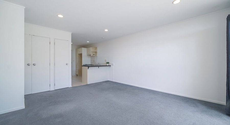  at 2A/20 Ian Marwick Place, Birkenhead, North Shore City, Auckland