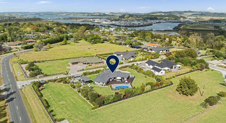  at 6 Summerfield Way, Parahaki, Whangarei, Northland