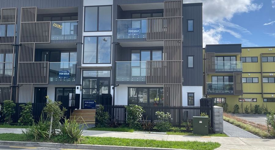 at G01/5 Dishys Road, Flat Bush, Manukau City, Auckland