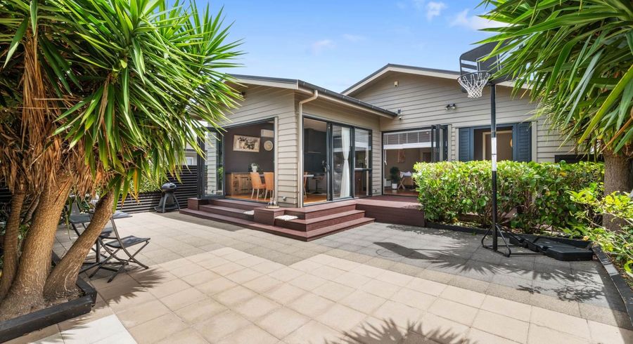  at 55 Hattaway Avenue, Bucklands Beach, Manukau City, Auckland