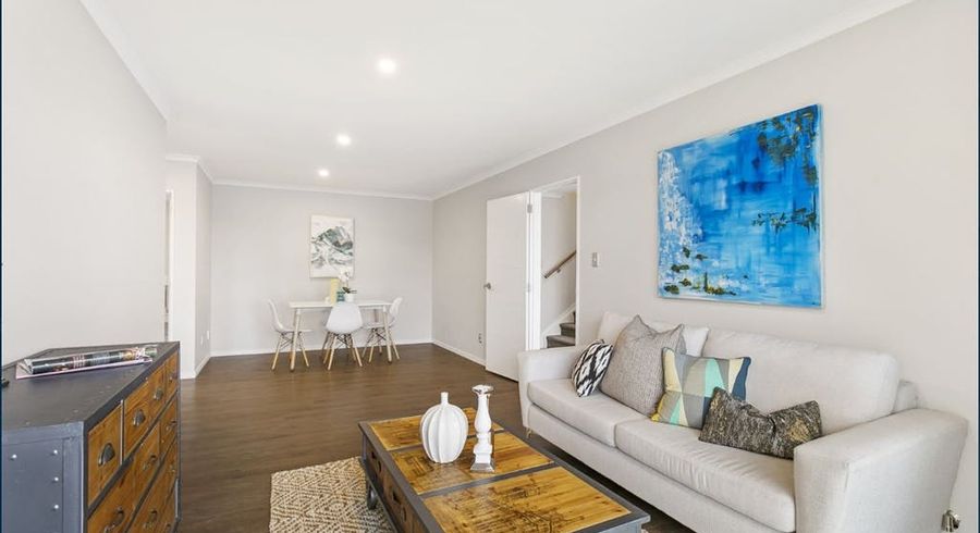  at 41 Waltham Street, Henderson, Auckland