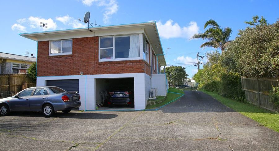  at 2/6 Stanley Road, Glenfield, North Shore City, Auckland