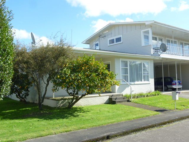  at 14/109 Te Awe Awe Street, Hokowhitu, Palmerston North, Manawatu / Whanganui