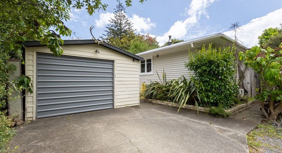  at 5 Leinster Avenue, Raumati South, Kapiti Coast, Wellington