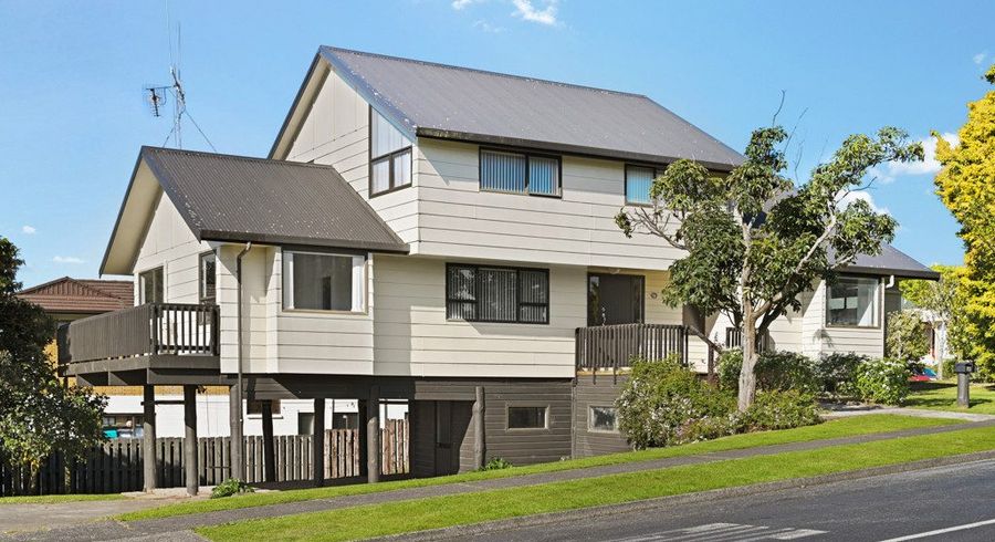  at 83 Gilbass Avenue, Hamilton Lake, Hamilton, Waikato