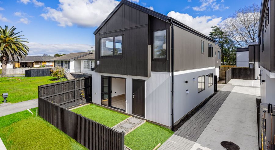 at Lot 3, 69 Walworth Avenue, Pakuranga Heights, Manukau City, Auckland