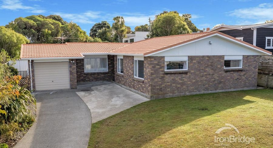  at 2 Whitehouse Road, Titahi Bay, Porirua