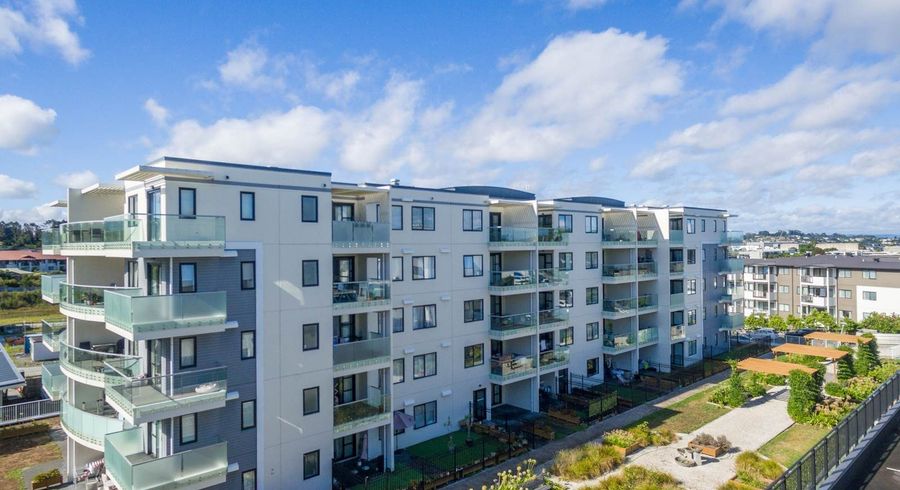  at 301/46 Rosedale Road, Pinehill, North Shore City, Auckland
