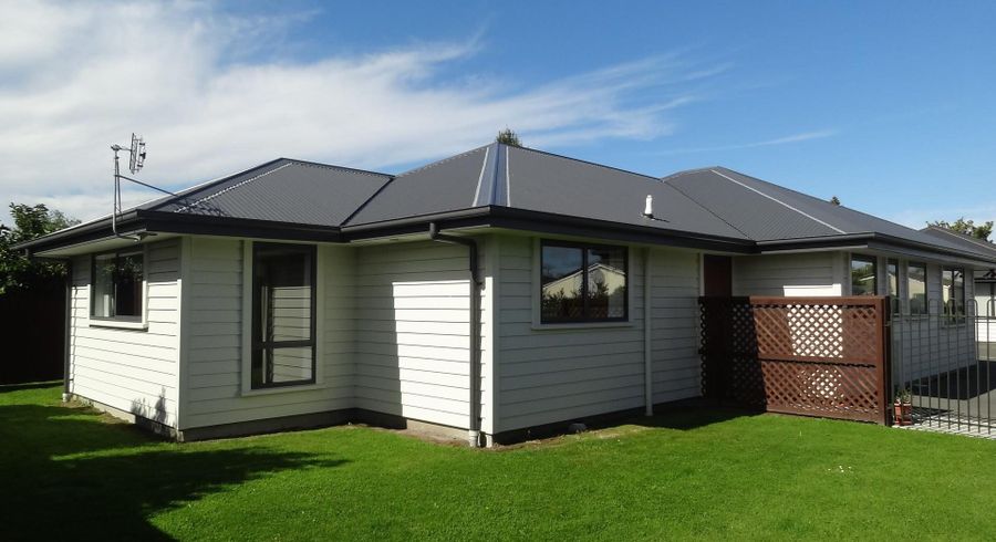  at 2/65 Gardiners Road, Bishopdale, Christchurch City, Canterbury