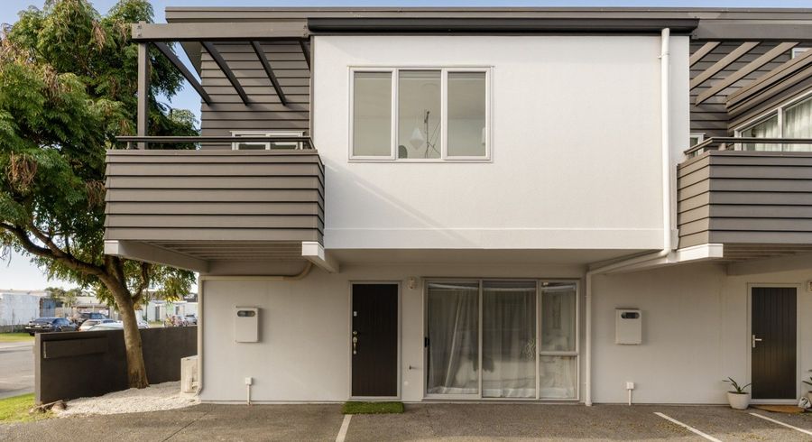  at 1/10 Enterprise Drive, Papamoa Beach, Tauranga, Bay Of Plenty