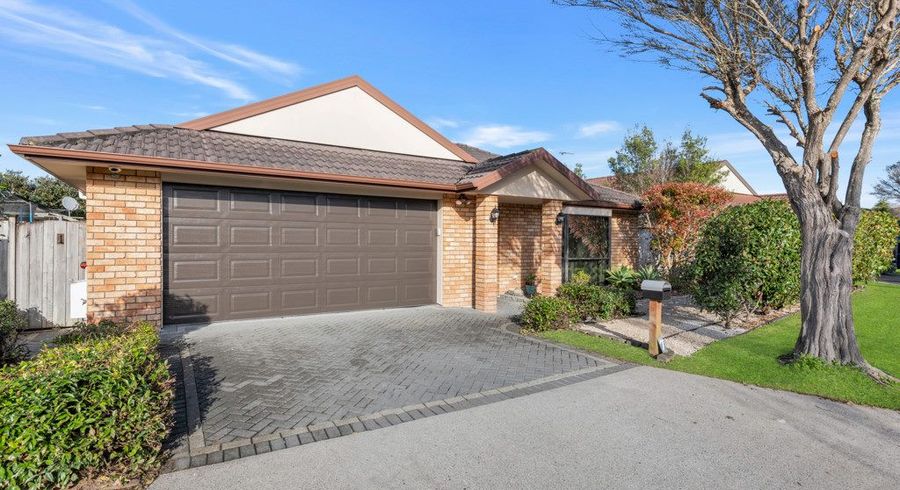  at 7 Hampervale Place, Flat Bush, Auckland