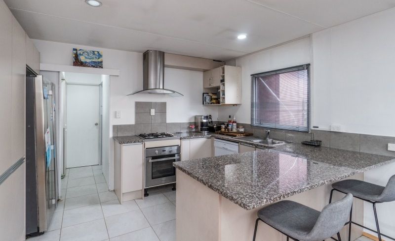  at 13A Pershore Place, Mangere, Auckland