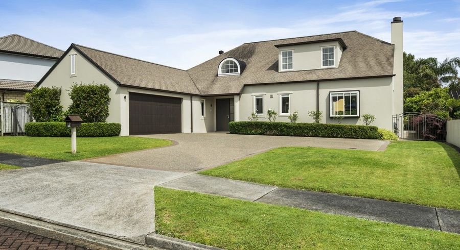  at 10 Quedley Court, Eastern Beach, Auckland