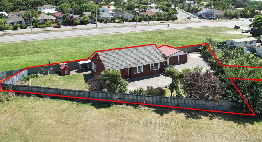  at 90 Grange Street, Hillsborough, Christchurch