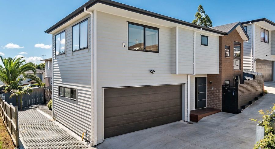  at 31A Hayr Road, Three Kings, Auckland