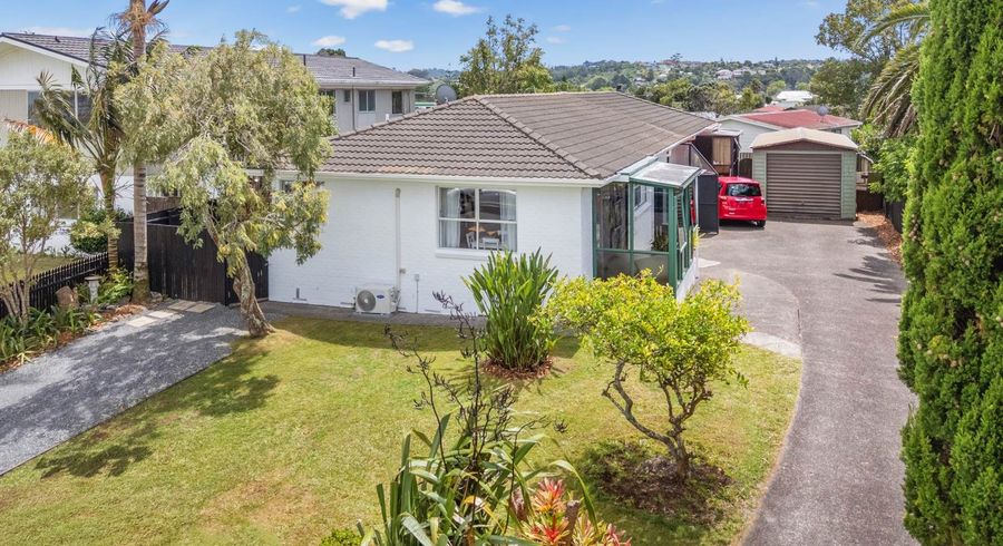  at 1/10 Frank Evans Place, Henderson, Waitakere City, Auckland