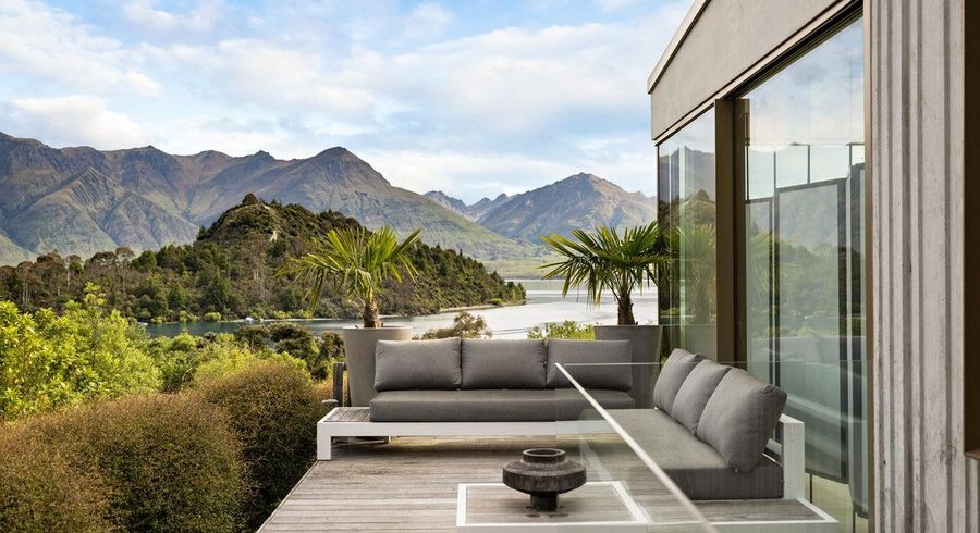  at 4 Fishermans Lane, Mount Creighton, Queenstown