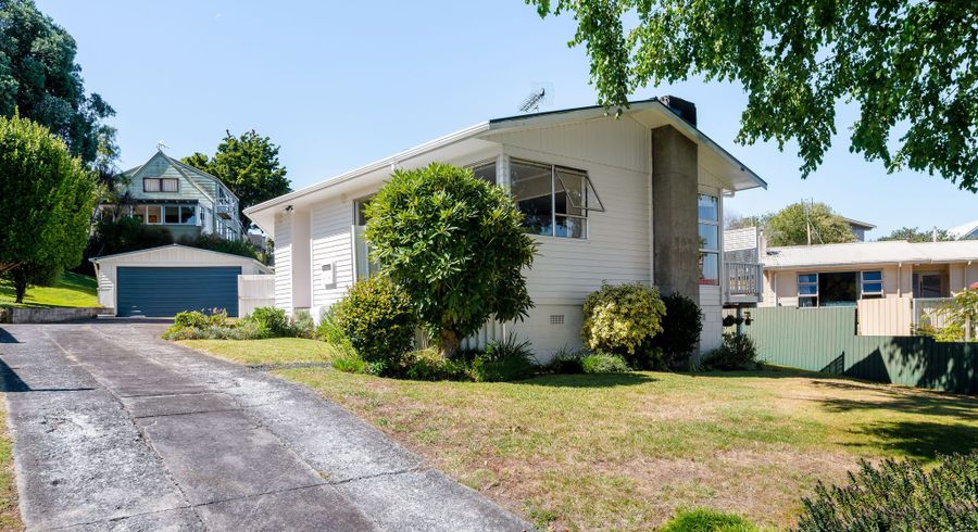  at 16 Rothesay Place, Dinsdale, Hamilton, Waikato