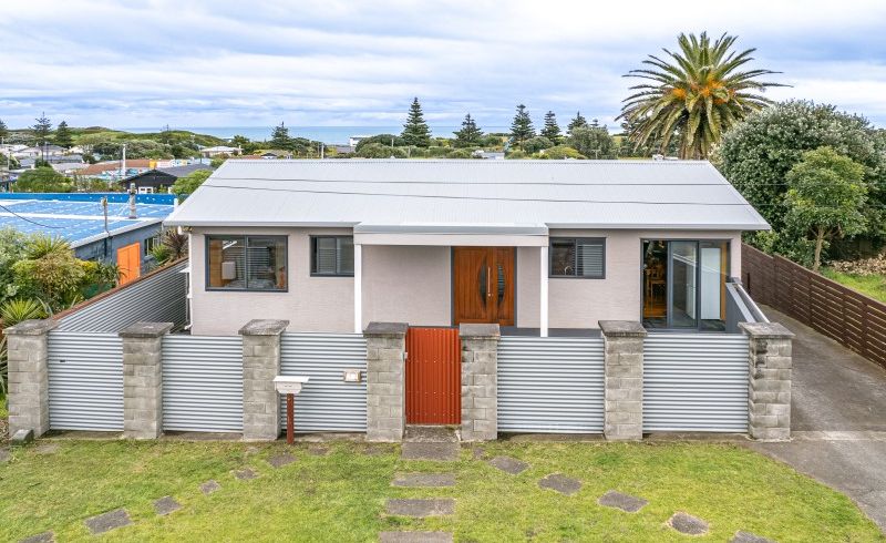  at 33 Matai Street, Castlecliff, Whanganui