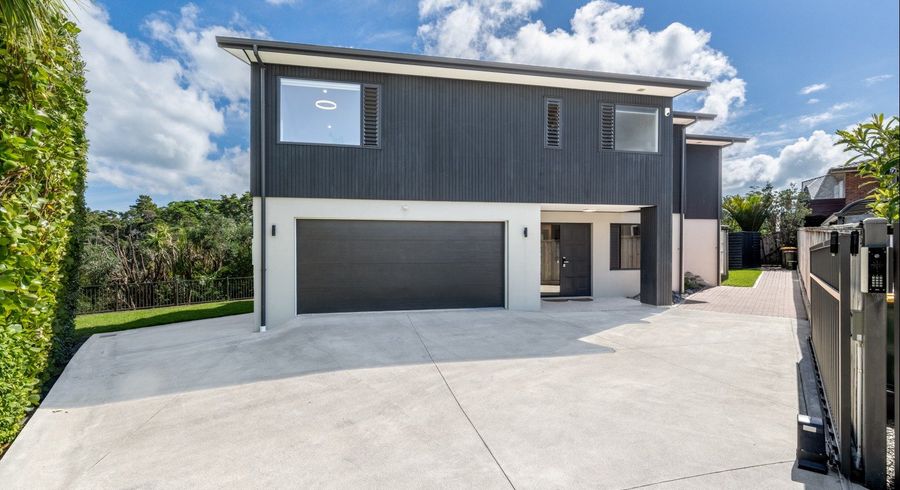  at 32C Devon Road, Bucklands Beach, Manukau City, Auckland