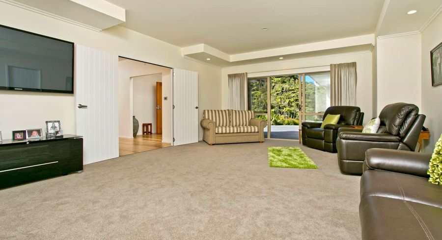  at 12 Stevensons Crescent, Albany