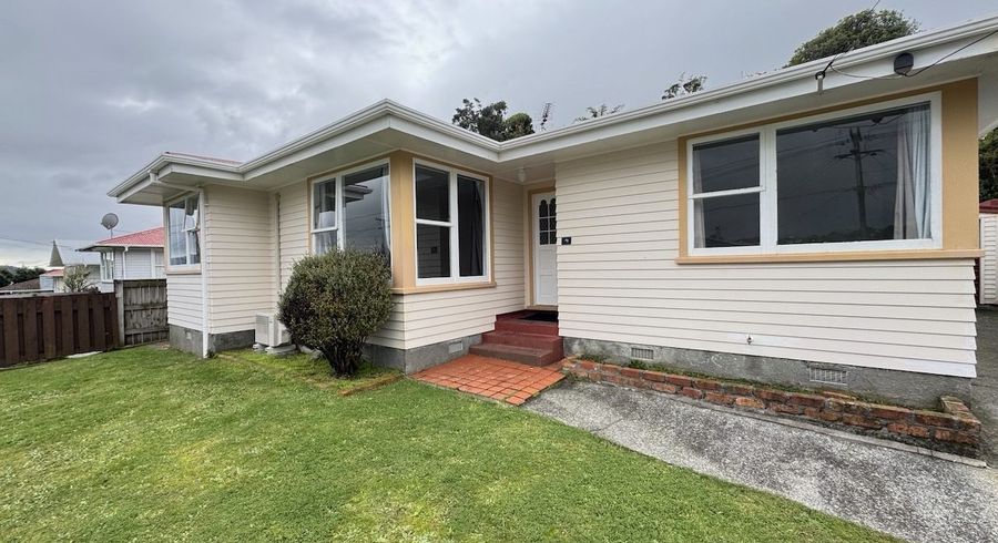  at 19  Catherine Crescent, Paparangi, Wellington, Wellington