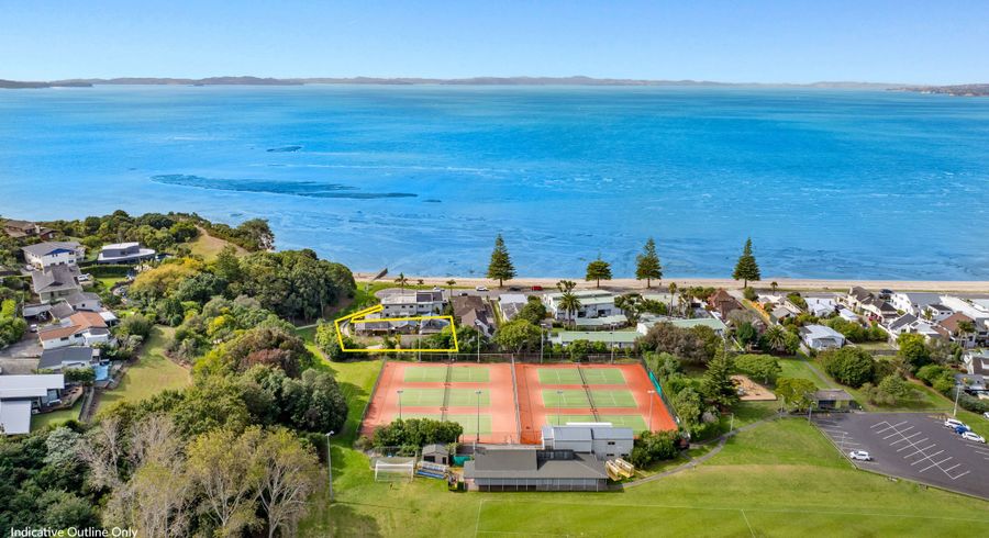  at 1 The Esplanade, Eastern Beach, Manukau City, Auckland