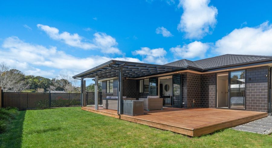  at 21C Garrett Drive, Whalers Gate, New Plymouth, Taranaki